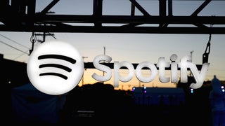 Spotify Adds Verified Badges to Podcasts, Vows to Remove Unauthorized AI Offerings
