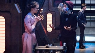 ‘Supergirl’: Chyler Leigh on Her Directing Debut and Why She Had Few Notes for Young Alex Actress