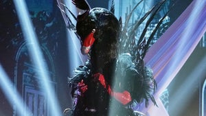 Masked Singer Black Swan JoJo