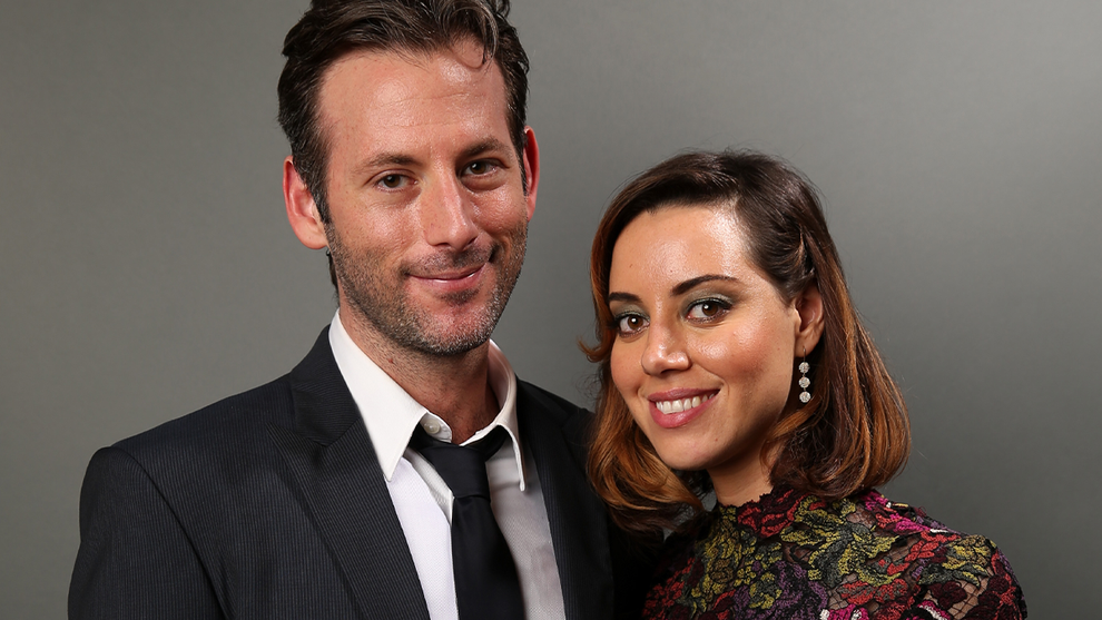 aubrey plaza husband