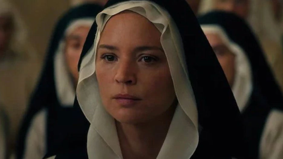 Paul Verhoeven's Lesbian Nun Drama 'Benedetta' Wows Critics: 'Erotic,'  'Phenomenal'