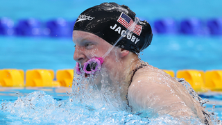 Olympic Swimmer Lydia Jacoby Powered Through After Losing Her Goggles