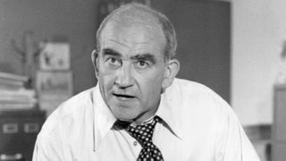 Ed Asner, Emmy-Winning Star of ‘Lou Grant’ and ‘Up,’ Dies at 91