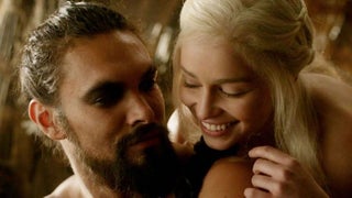 Jason Momoa Proves He Can Still ‘Bench Press a Khaleesi’ in Reunion With Emilia Clarke