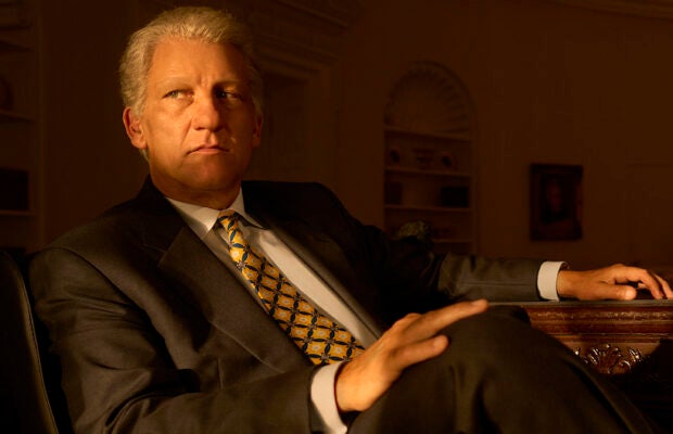 Why Impeachment American Crime Story Won T Show Monica Lewinsky Bill Clinton Sex Scenes