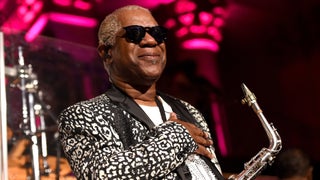 Dennis ‘Dee Tee’ Thomas, Kool & the Gang Co-Founder, Dies at 70