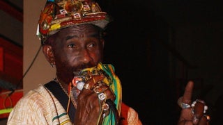 Lee ‘Scratch’ Perry, Reggae Legend Who Recorded With the Beastie Boys, Dies at 85