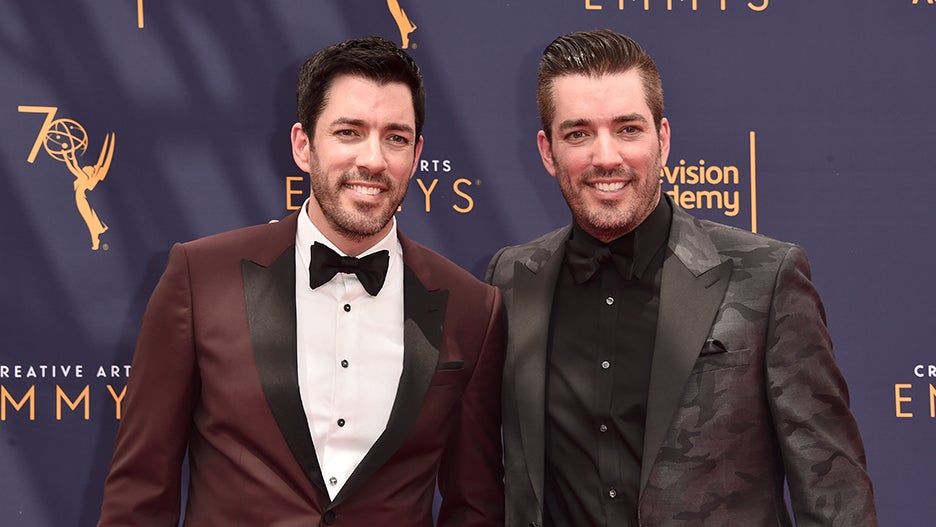 Jonathan and Drew Scott