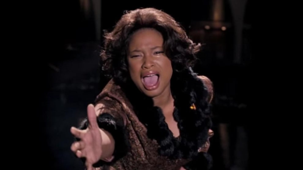 Jennifer Hudson sings in "Dreamgirls"