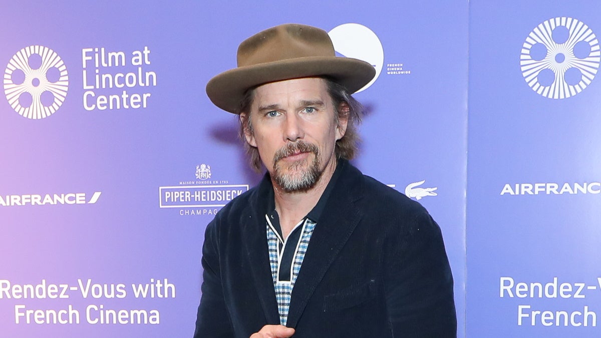 Ethan Hawke Terrifies in First &#39;The Black Phone&#39; CinemaCon Footage