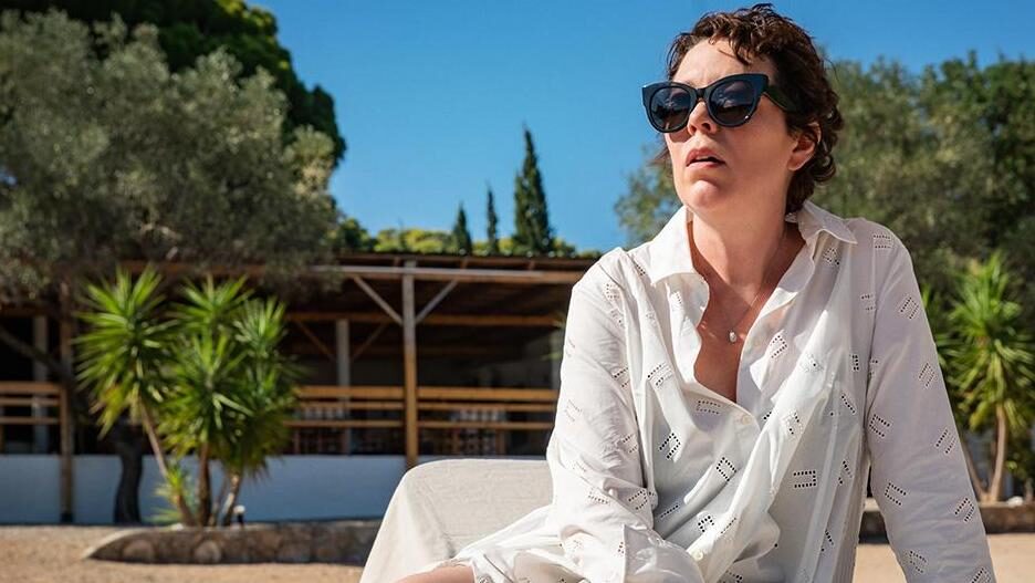 The Lost Daughter Maggie Gyllenhaal Olivia Colman