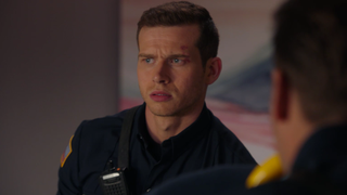 ‘9-1-1’ Star Oliver Stark on Buck and Taylor’s New Relationship Status, Eddie’s Condition Going Into Blackout