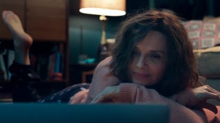 ‘Who You Think I Am’ Film Review: Juliette Binoche Signs On and Seduces in Sexy Thriller