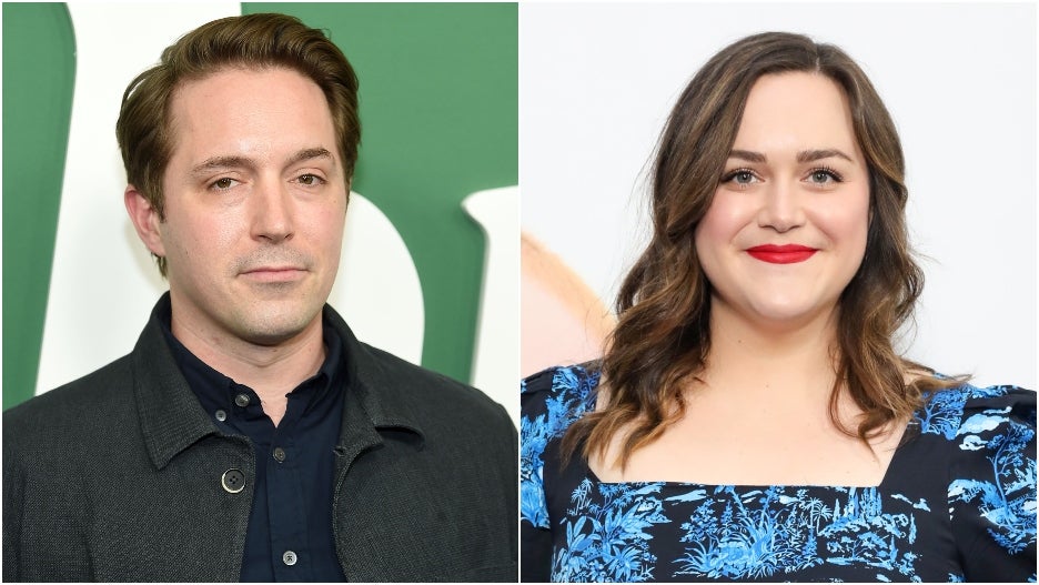 Snl Season 47 Beck Bennett And Lauren Holt Exit Pete Davidson Kate Mckinnon Aidy Bryant And Cecily Strong All Return