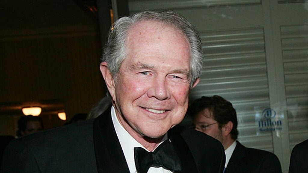 Pat Robertson, Christian and Conservative TV Institution, Dies at 93