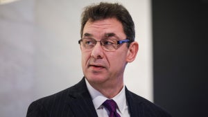 albert bourla pfizer CEO