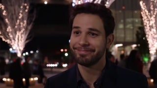 ‘Zoey’s Extraordinary Christmas’ Star Skylar Astin on Max’s Limited Time With Zoey’s Powers: ‘I Think It Was the Right Call’