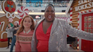 ‘Zoey’s Extraordinary Christmas’ Rings in Holiday Season in First Musical Number (Video)