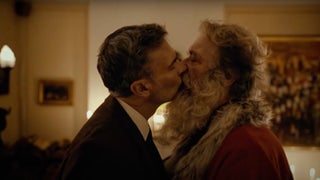 Santa Gets a Boyfriend in Viral Norwegian Christmas Commercial (Video)