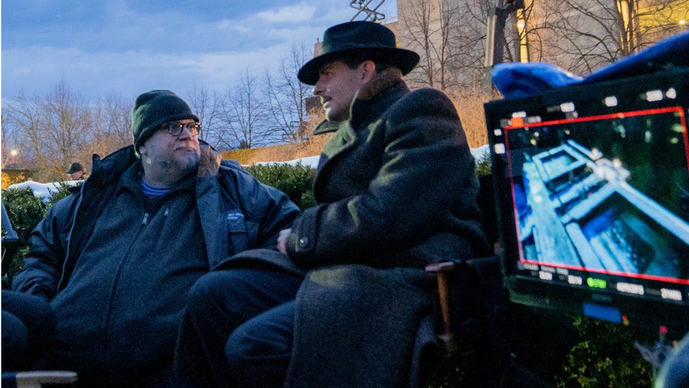nightmare-alley-guillermo-del-toro-bradley-cooper