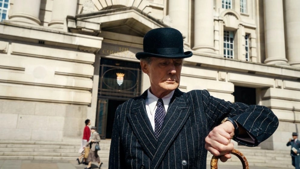 Bill Nighy Living