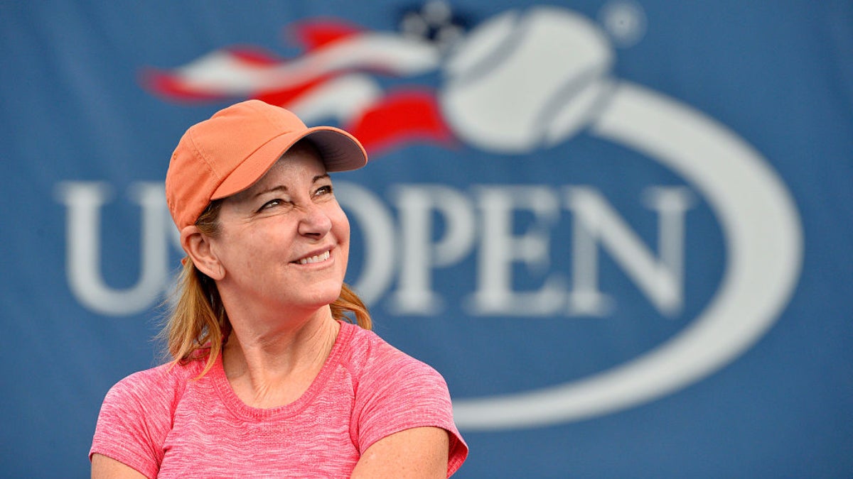 Chris Evert Announces Cancer Diagnosis, Will Cover Australian Open Remotely  During Treatment