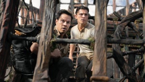 Uncharted Mark Wahlberg Tom Holland