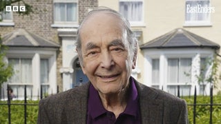 Leonard Fenton, Dr. Legg on ‘EastEnders,’ Dies at 95