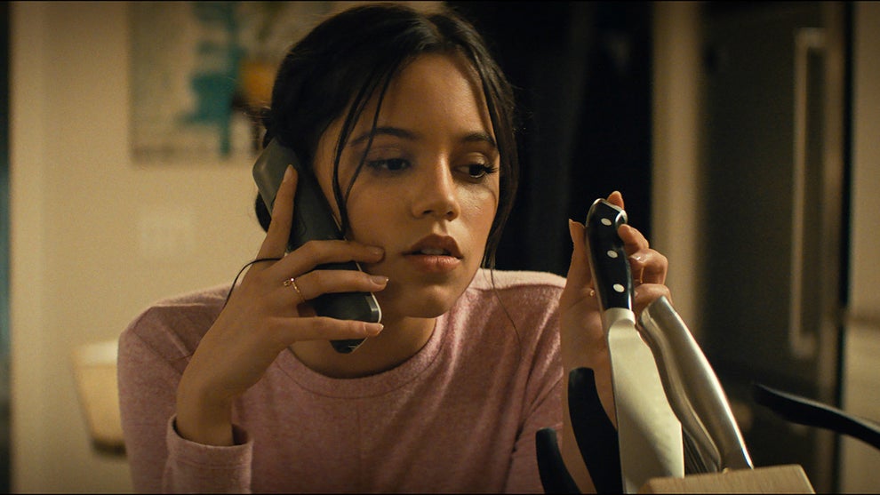 scream-2022-jenna-ortega