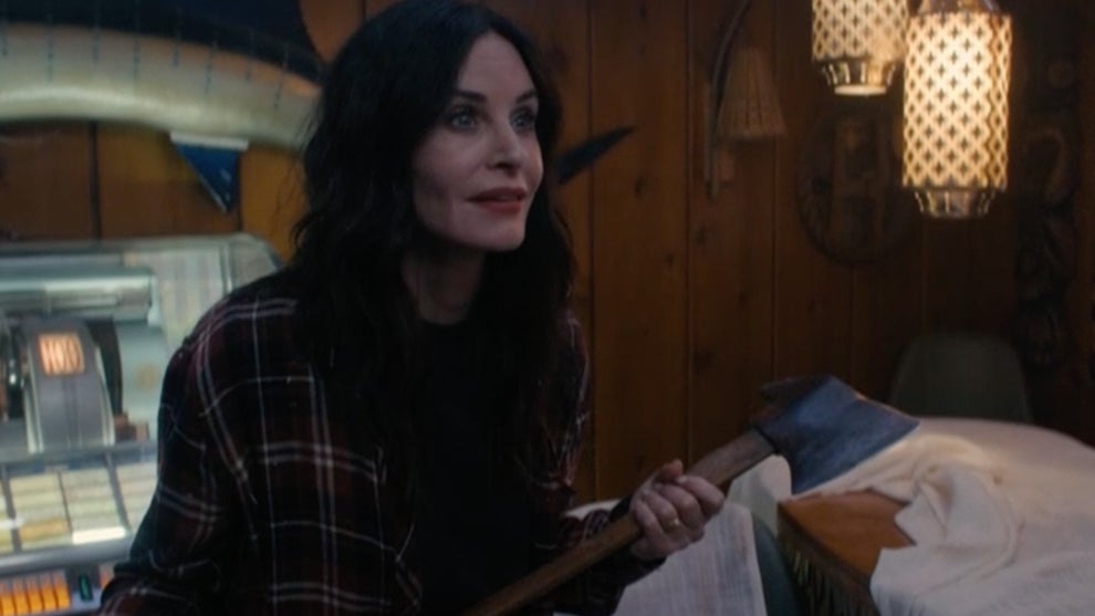Courteney Cox in "Shining Vale" (Starz)