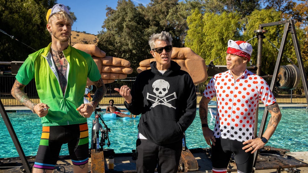 jackass-forever-machine-gun-kelly