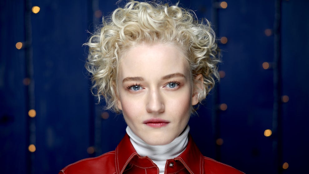Julia Garner