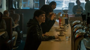 the-umbrella-academy-season-3-elliot-page