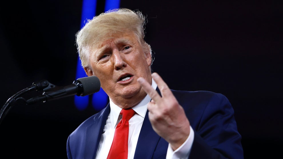 Donald Trump speaks at CPAC