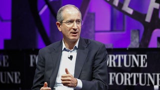 Comcast Co-CEO Brian Roberts’ Pay Hit $35.1 Million in 2025