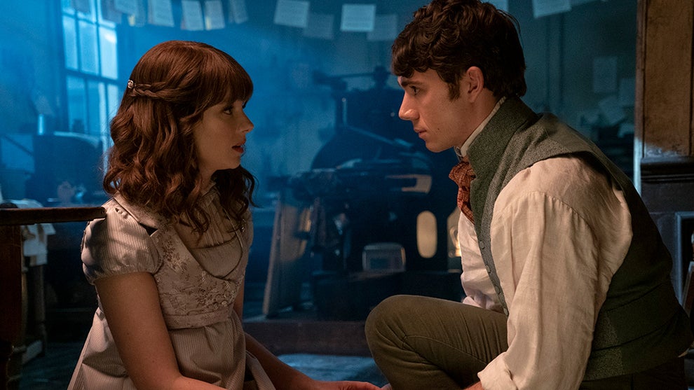 Claudia Jessie as Eloise Bridgerton, Calam Lynch as Theo in episode 208 of "Bridgerton" Season 2 (Liam Daniel/Netflix)