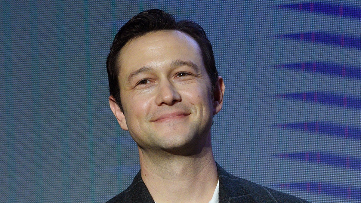 Joseph Gordon-Levitt and HitRecord Top Execs Join MasterClass - Vimarsana News