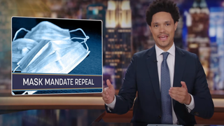 Trevor Noah Says Flight Crews Can Celebrate the End of Mask Mandates After Some Passengers Turned Their Jobs ‘Basically Into UFC’