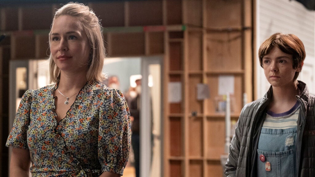 barry-season-3-episode-1-sarah-goldberg-elsie-fisher