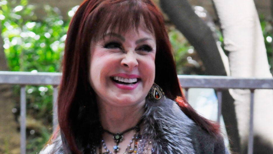 Naomi Judd Remembered by Carrie Underwood, Maren Morris