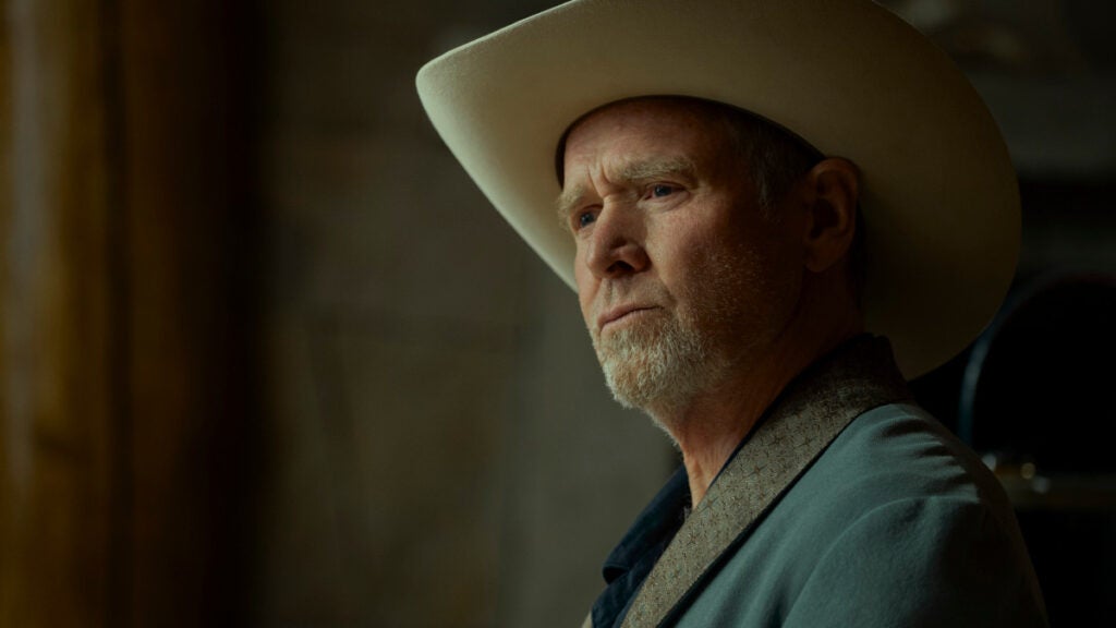outer-range-will-patton