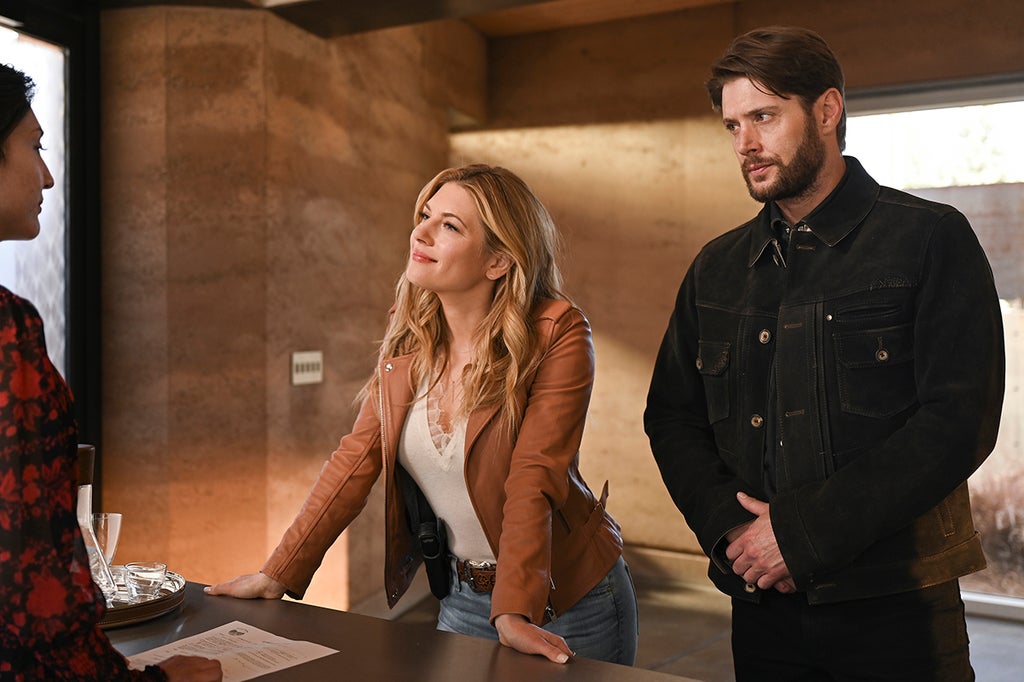 Katheryn Winnick and Jensen Ackles in "Big Sky" (ABC)