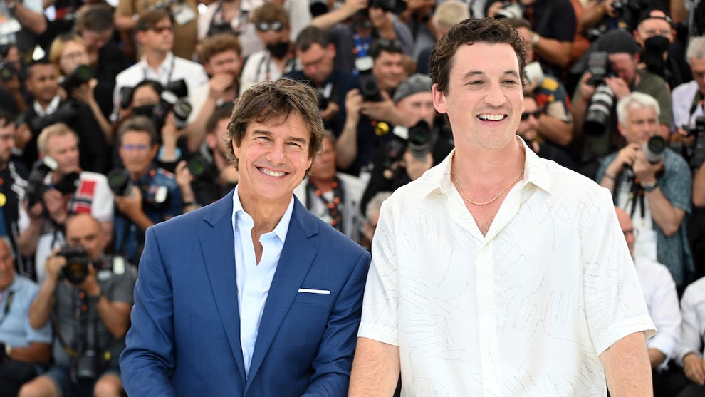 Tom Cruise Miles Teller Top Gun: Maverick Photocall Cannes