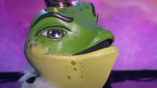 ‘The Masked Singer’ Sneak Peek: Robin Thicke Thinks The Prince Is a Bon-Bon Shaking Singer (Exclusive Video)