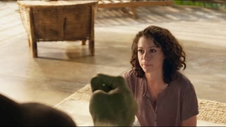 ‘She-Hulk’: Tatiana Maslany Says ‘Joyful, Feminine Energy’ of the Show Feels ‘Revolutionary’ in MCU’s ‘Boys Club’ (Video)