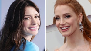 anne-hathaway-jessica-chastain