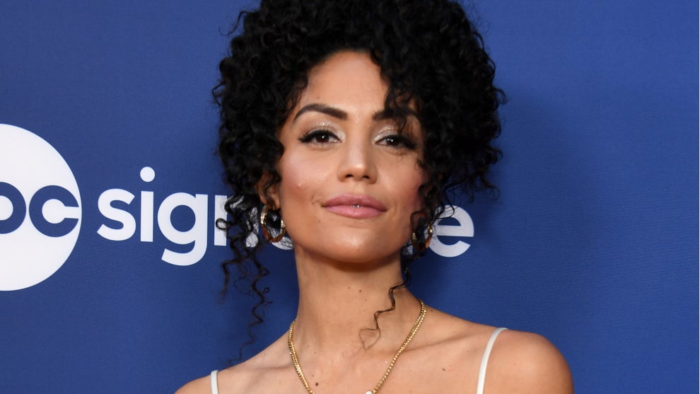 bianca-santos