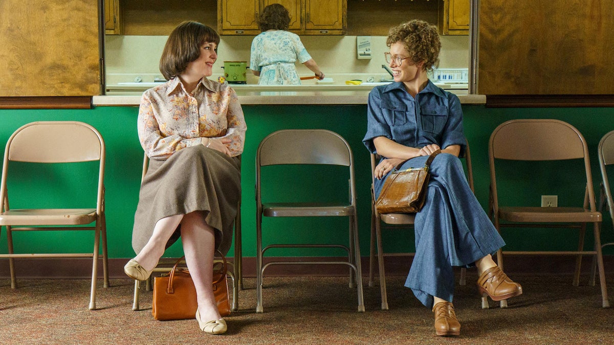 Jessica Biel and Melanie Lynskey on 'Candy's Ax Scene