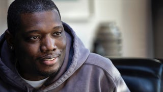 ‘That Damn Michael Che’ Season 2 Trailer: Colin Jost Crashes an All-Black Event (Video)