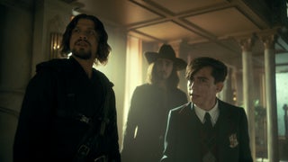 ‘The Umbrella Academy’ Showrunner Explains Why the Show and Graphic Novels Are ‘on Separate Lines Now’